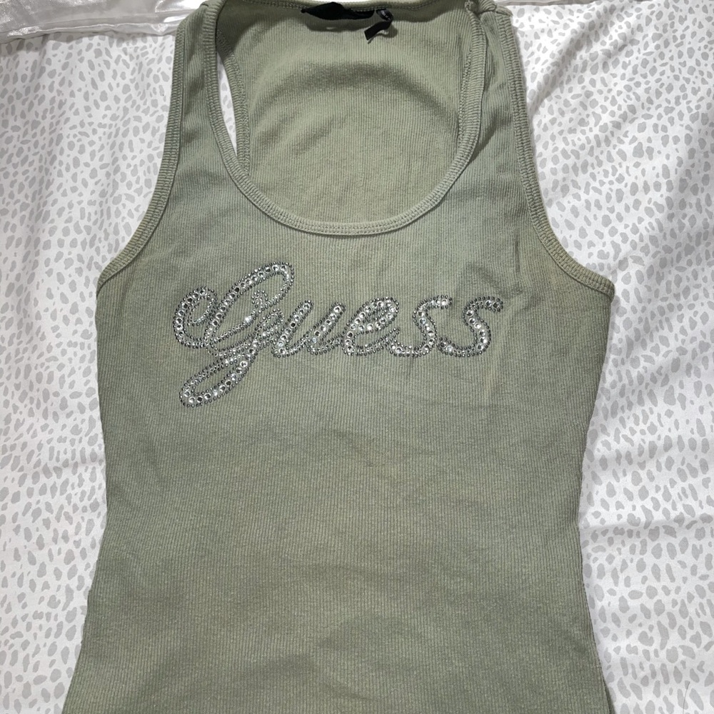 Sage green Guess top🌿